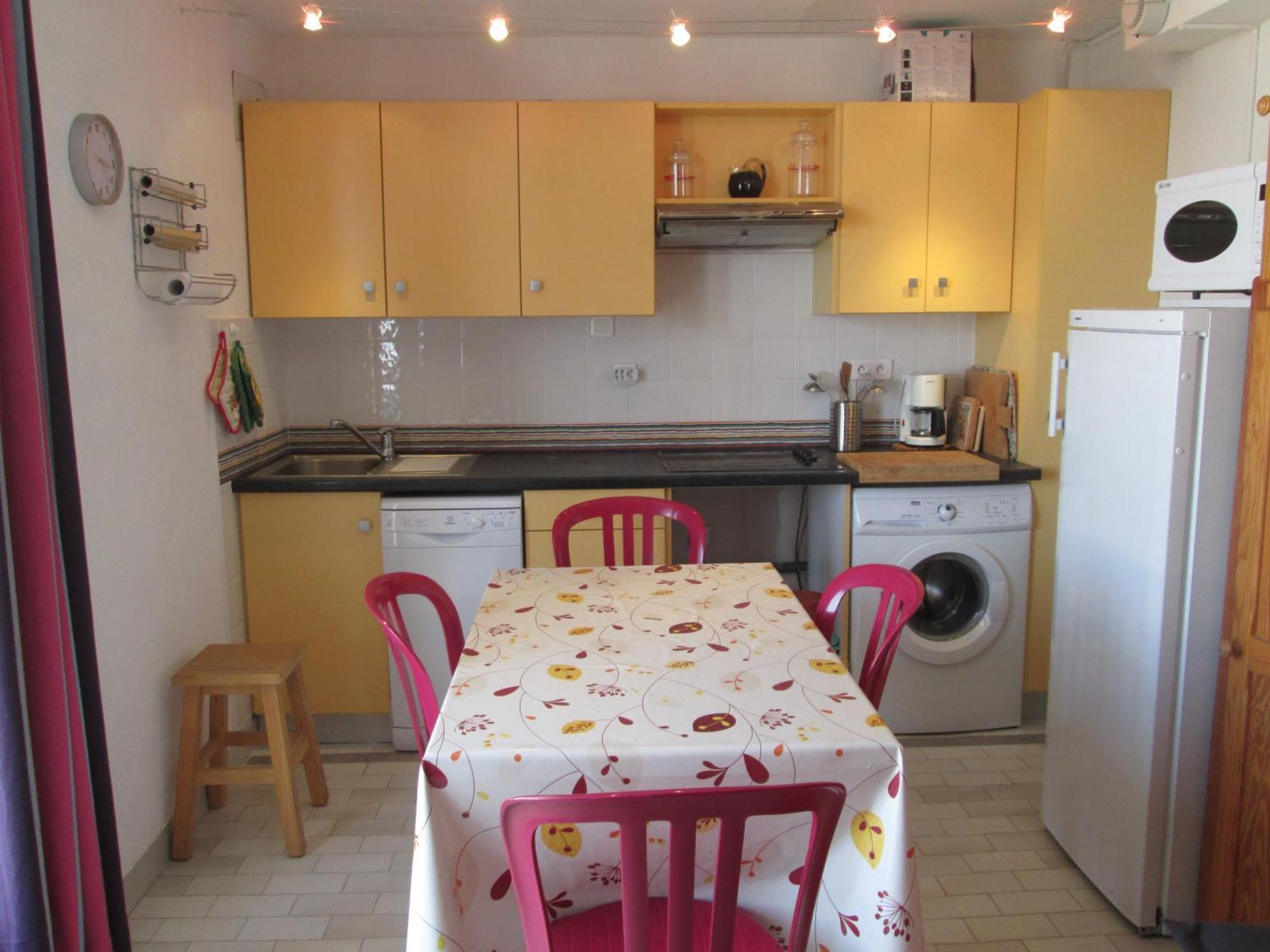 Vittoria Immobilier 1-reglement Sur Place - Cheques Acceptes *