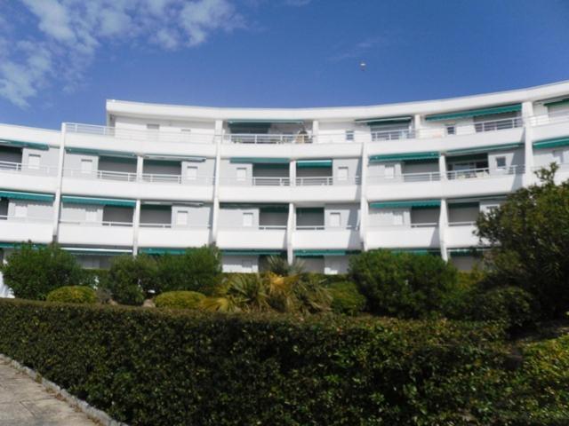 Vittoria Immobilier 1-reglement Sur Place - Cheques Acceptes *